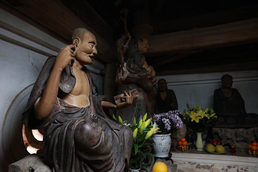 Cycle Tour Hanoi Thay Tay Phuong Pagoda 1 Day